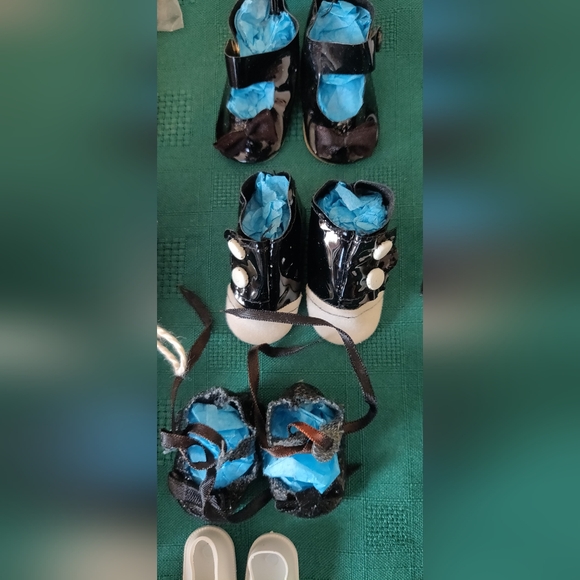 LOT of VINTAGE Doll Shoes Moccasins Ballet Slippers DOLLSPART 19 pair 1" to 2" - Picture 11 of 16